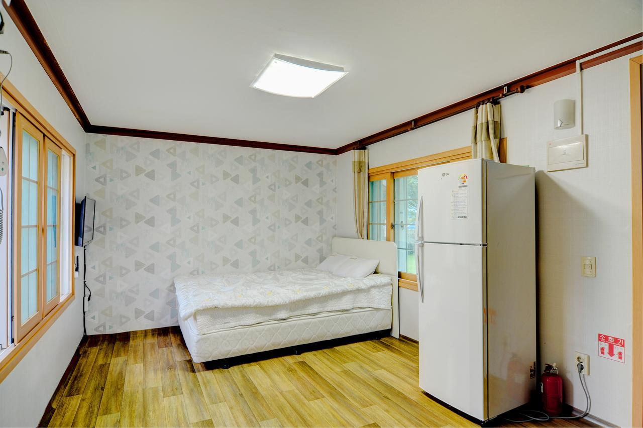 Sungbo Youth Hostel Mungyeong ภายนอก รูปภาพ