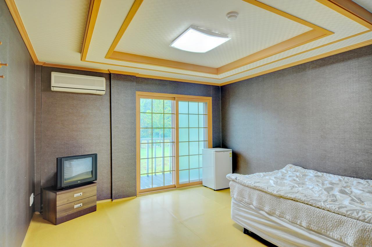 Sungbo Youth Hostel Mungyeong ภายนอก รูปภาพ