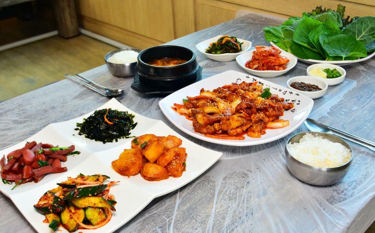 Sungbo Youth Hostel Mungyeong ภายนอก รูปภาพ