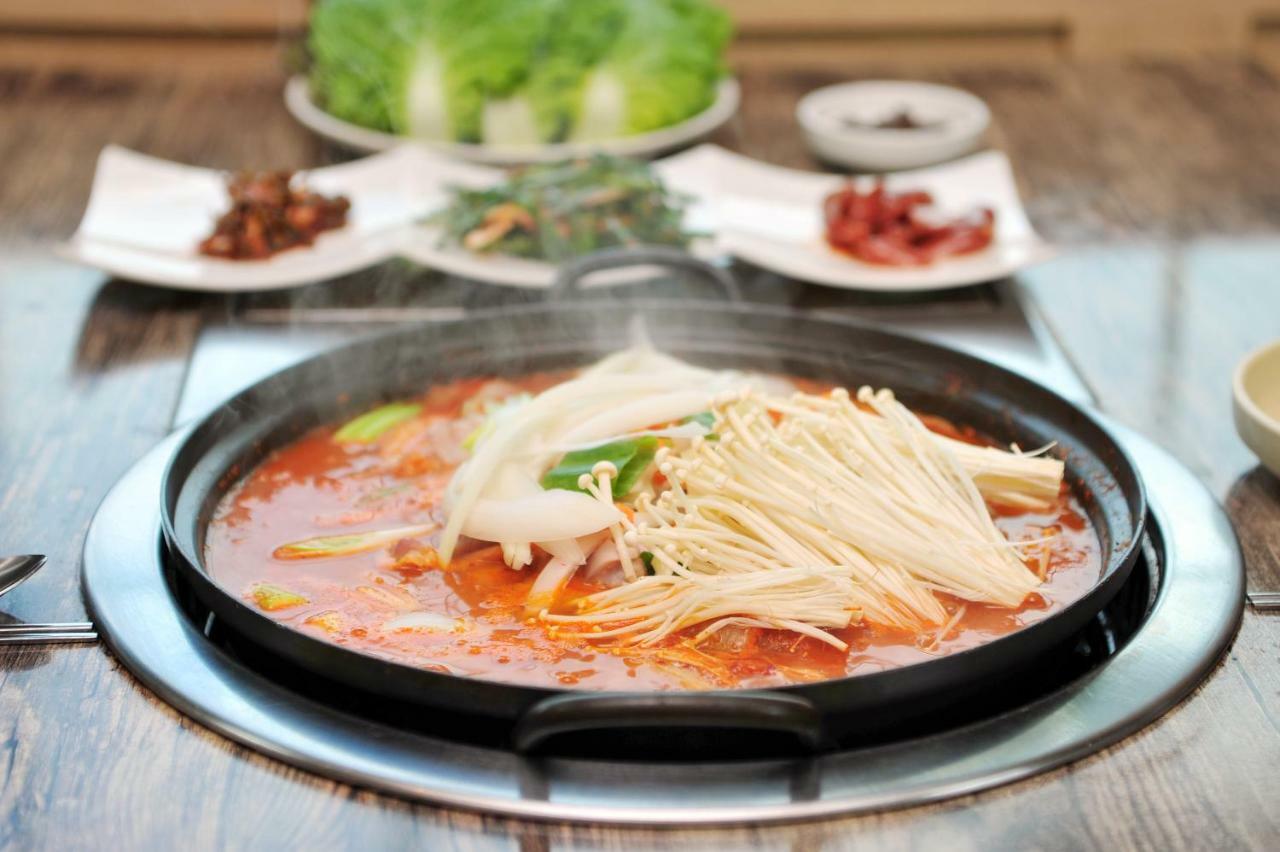 Sungbo Youth Hostel Mungyeong ภายนอก รูปภาพ