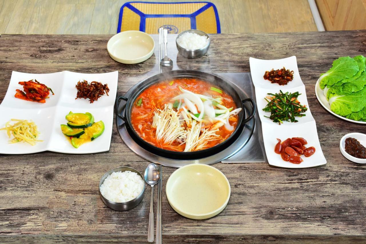 Sungbo Youth Hostel Mungyeong ภายนอก รูปภาพ