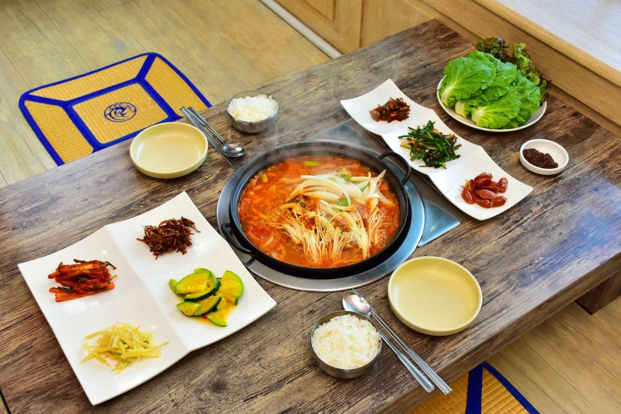Sungbo Youth Hostel Mungyeong ภายนอก รูปภาพ